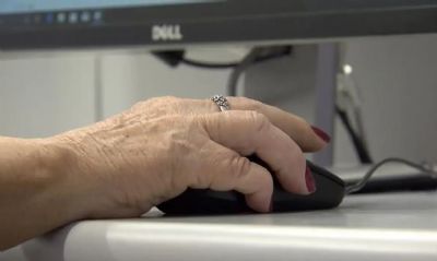 Uso de internet no pa�s cresce mais entre idosos