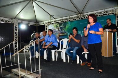 Ap�s 20 anos de espera, pavimenta��o muda realidade do bairro Jardim Imperial II