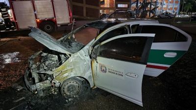 ​PM prende suspeitos de incendiar carros no p�tio da Prefeitura de Tangar� da Serra