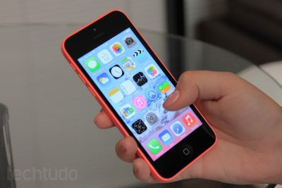 Iphone 5C se torna d�vida em desconto para troca de bateria