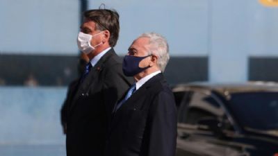 Gest�o Bolsonaro vira remake do governo Temer