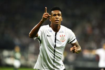 J� aceita contrato at� 2023 e fica perto de an�ncio pelo Corinthians