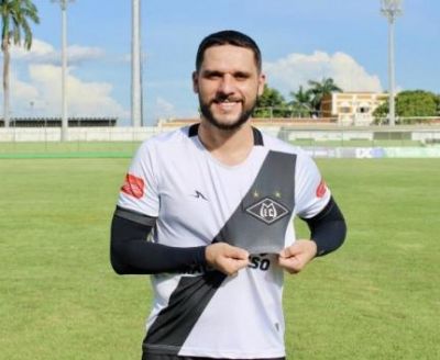 ​Mixto anuncia contrata��o do lateral-esquerdo Daniel Van�an