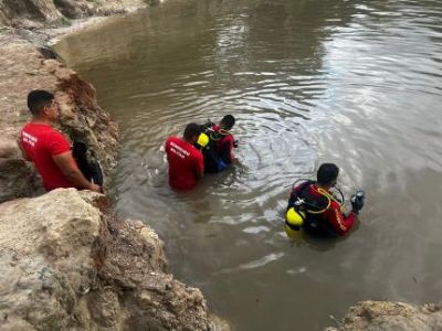 ​Jovem de 20 anos morre afogado ap�s mergulho no rio Verde