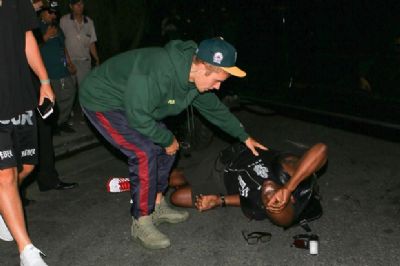 Ao sair de igreja, Justin Bieber atropela paparazzo em LA