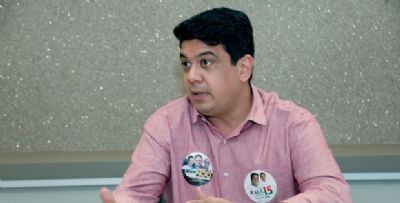 Kalil emite novo decreto aumentando hor�rio de igrejas e permitindo consumo de bebidas no local