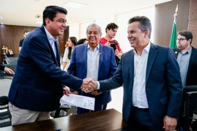 ​Investimento de R$ 20,5 milh�es contempla pavimenta��o de sete bairros de V�rzea Grande