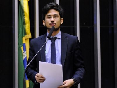 Deputado do MBL acusa Medeiros de oferecer jatinho em troca de apoio � candidatura ao Senado