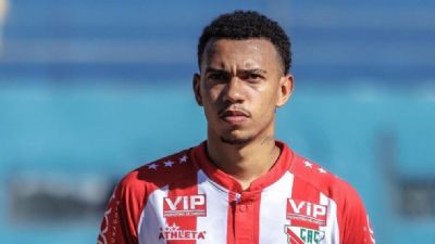 ​Luverdense anuncia contrata��o de lateral formado na base do Fluminense