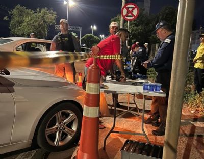 Lei Seca prende oito motoristas por embriaguez ao volante