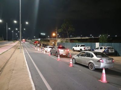 ​Oito motoristas s�o flagrados dirigindo embriagados durante Opera��o Lei Seca