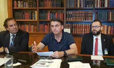 Bolsonaro diz que aux�lio emergencial dever� ter quarta parcela