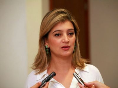 C�mara de Juara abre investiga��o contra prefeita Luciane Bezerra