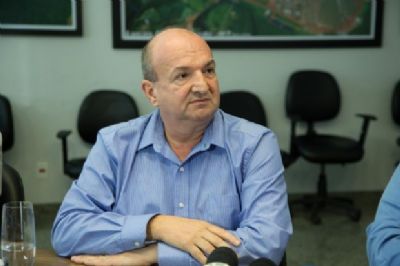 Ap�s morte, com�rcio em Lucas continua aberto e prefeito pede que aumentem rigor na higiene