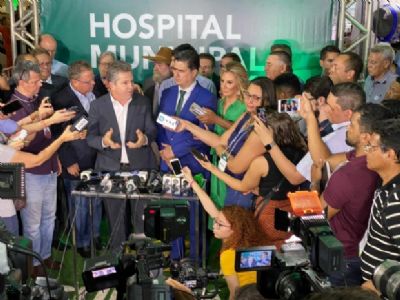 Na inaugura��o do HMC, Mauro anuncia lan�amento do Hospital Central e Julio Muller
