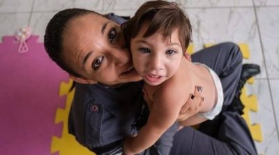 Lei garante isen��o de taxas de concursos para m�es de crian�as com microcefalia em Cuiab�