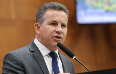 ​Governo sanciona lei que barra gastos com shows em MT