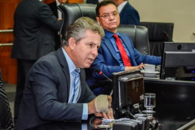 Mauro Mendes critica o 