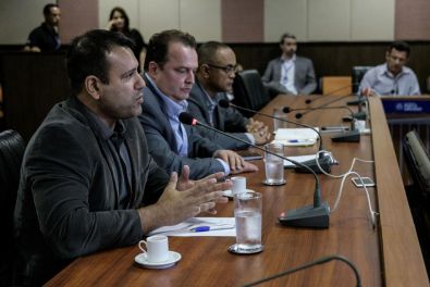 Governo defende a��o da PM em protesto de servidores