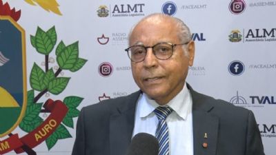 Ap�s morte da cadela Charlotte, deputado apresenta projeto para regularizar uso de manta t�rmica