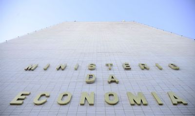 Minist�rio da Economia parabeniza deputados por manuten��o de veto