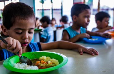 ​MT ultrapassa meta do PNAE na aquisi��o de produtos da agricultura familiar para alimenta��o escolar