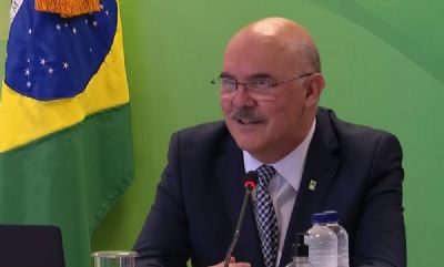 Ministro da Educa��o diz n�o ter responsabilidade sobre volta as aulas e desigualdade de ensino