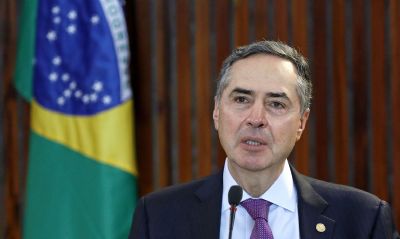 Posse de Barroso tem Maria Beth�nia e jantar a R$ 500