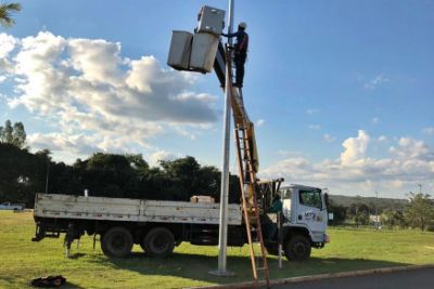 Bairro Ribeir�o do Lipa recebe c�meras de videomonitoramento do CIOSP