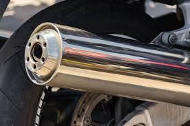 Vereador quer proibir com�rcio de escapes automotivos �barulhentos�