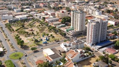 MPE denuncia 4 vereadores por cobran�a de propina em MT