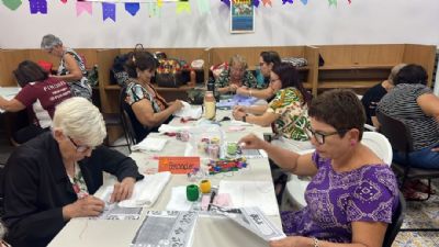 ​Feirinha de artesanatos feitos por idosos ser� realizada na Capital nesta sexta