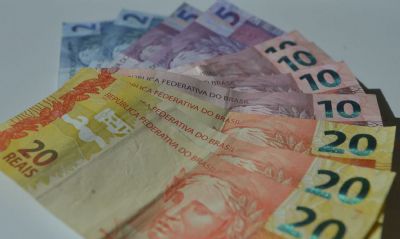 Trabalhadores nascidos em dezembro recebem hoje cr�dito do FGTS