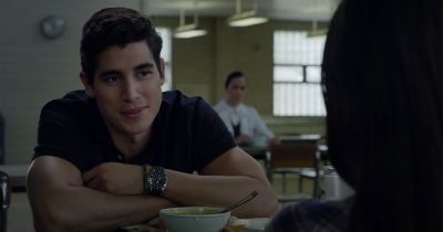 Henry Zaga apresenta o her�i brasileiro Mancha Solar