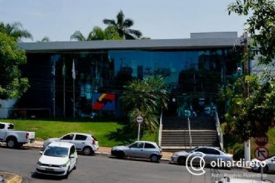 OAB acompanha caso de advogado acusado de agredir mulheres e avaliar� expuls�o