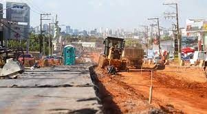 ​Obras de drenagem e implanta��o de esta��o do BRT interditam mais dois trechos na avenida da FEB em VG