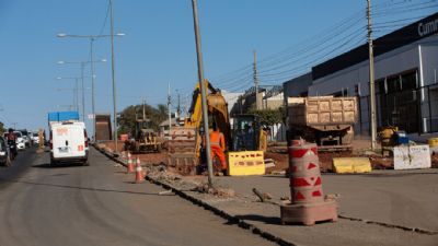 ​Recupera��o asf�ltica da avenida do Moinho em Cuiab� entra etapa final