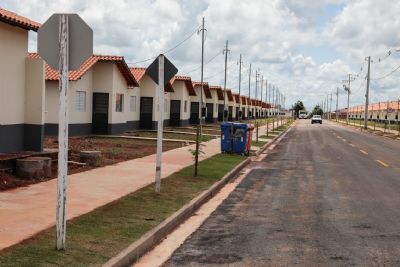 Governo Mendes investe R$ 35 milh�es na retomada de obras de habita��o em MT