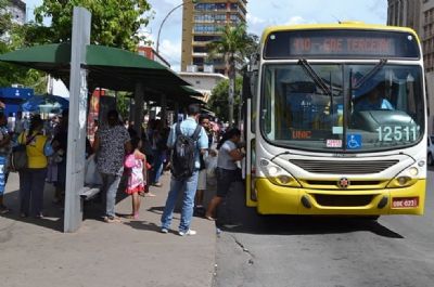 Semob garante at� 350 �nibus rodando e afirma que alguns passageiros preferem viajar em p�