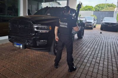 Opera��o da PF contra o tr�fico em MT e outros tr�s estados apreende carros de luxo, joias e bloqueia R$ 40 mi