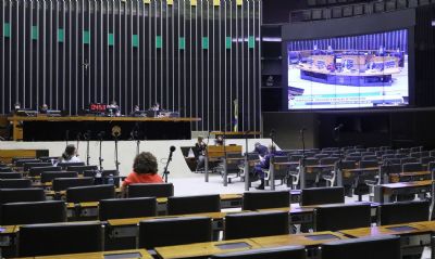 C�mara aprova em 1� turno altera��es na PEC do Or�amento de Guerra