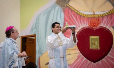 Padre denunciado por importuna��o sexual � afastado