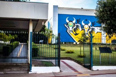 Servidor contratado � preso ap�s furtar 18 celulares dentro da Casa Civil e vend�-los em MT