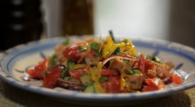 Panzanella: Salada com P�o Dormido