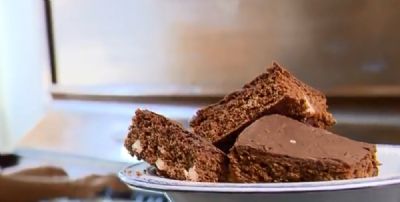 Saiba como fazer p�o de mel delicioso para as tardes da quarentena