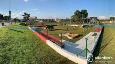 Novo parque de Cuiab� possui espa�o para Pets e passarela para contempla��o de c�rrego