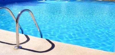 Av� adormece e menino de um ano morre afogado em piscina de casa