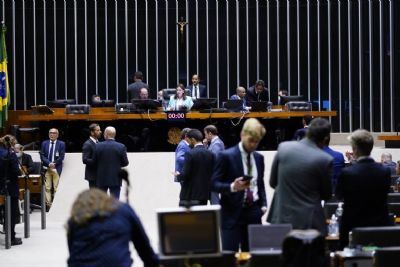 ​Senado aprova piso da enfermagem, texto segue para promulga��o