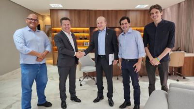Otaviano Pivetta assume governo durante miss�o de Mauro Mendes � China e �ndia