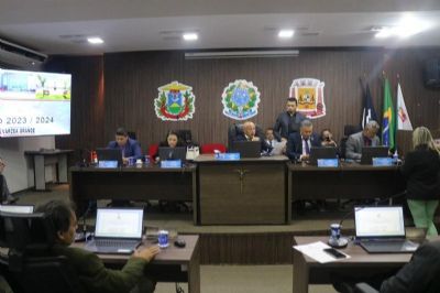 ​Vereadores de VG aumentam o pr�prio sal�rio para a pr�xima legislatura